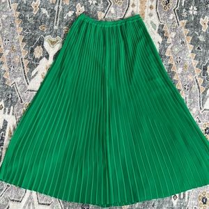 Kelly Green pleated Maxi Skirt